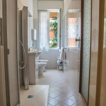 Fly House Bologna...Un Appartamento Al Volo Exterior photo