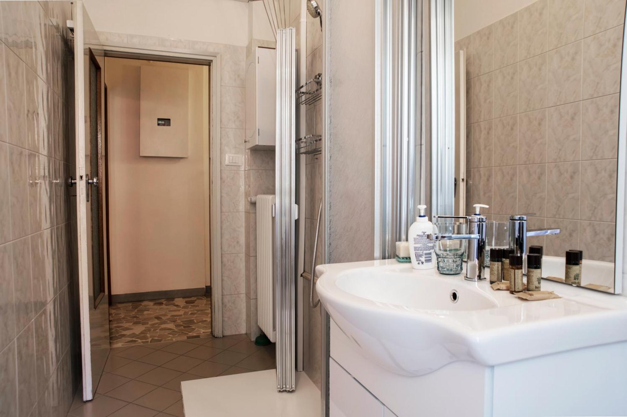 Fly House Bologna...un Al Volo Apartamento Bolonia